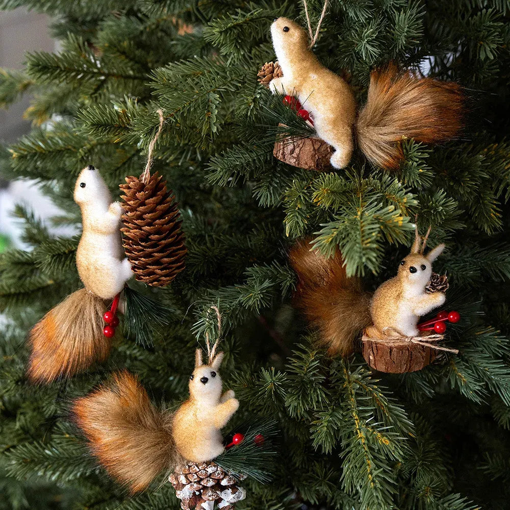 Trendbay Artificial Squirrel Christmas Tree Ornament Sitting