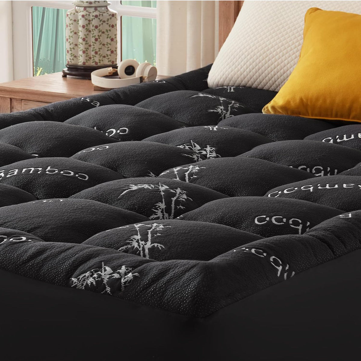 800GSM Mattress Topper Viscose Derived from Bamboo, Thick Pillowtop Fitted Mattress Cover with 45cm Deep Skirt - Machine Washable Hypoallergenic(Double,Black)