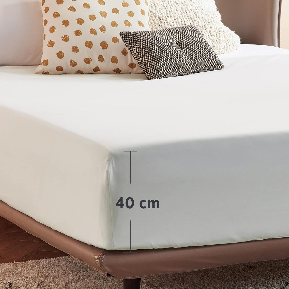 2000TC Hotel Quality Fitted Sheets - 2 Piece Fitted Sheets  -Breathable Bedding - Wrinkle, Fade, Stain Resistant- 16inch/40cm Deep Pocket Fitted Bed Sheets-Wrinkle and Fade Resistant,(White,King Single)