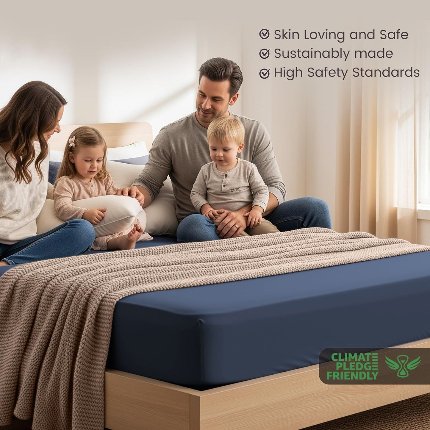 Hotel Quality Fitted Sheet - 1 Piece Fitted Sheet  -Breathable Bedding - Wrinkle, Fade, Stain Resistant- 16inch/40cm Deep Pocket Fitted Bed Sheet-Wrinkle and Fade Resistant,(Navy,King)