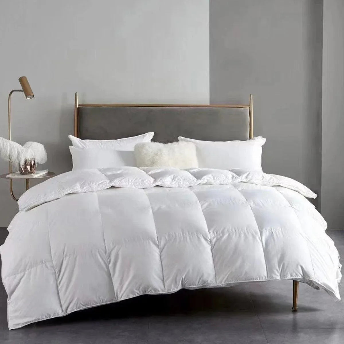 Luxury Hotel Quilt Core – Soft Microfiber Down Alternative Comforter for All Seasons - 140x210cm-Cotton