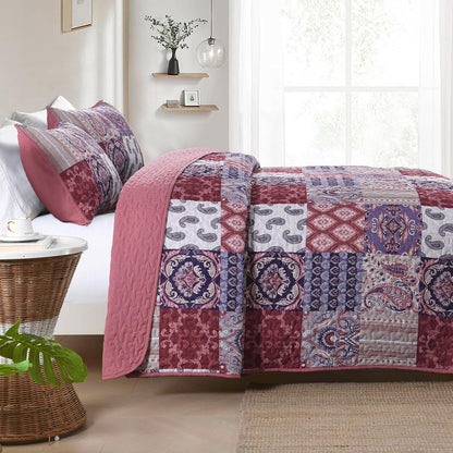 Red Paisley Patchwork Haven Coverlet Bedspread Set