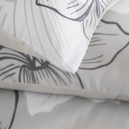 Luxe Lumiere Charm Quilt / Doona / Duvet Cover set