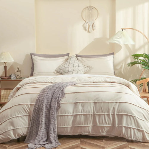Stripes Sylvie Heritage Quilt / Doona / Duvet Cover set