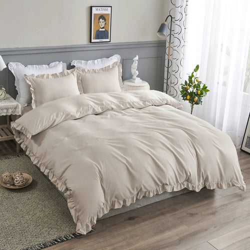 Ruffled Edge Vivienne Ivy Quilt / Doona / Duvet Cover set