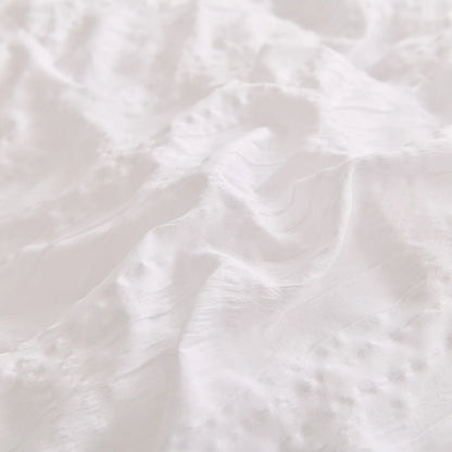 White Montreux Paisley Quilt / Doona / Duvet Cover set